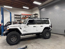 Load image into Gallery viewer, 3.5 INCH HEAVY DUTY GAS AND 392 JEEP WRANGLER JL JLU LIFT KIT ENFORCER SUSPENSION SYSTEMS HD