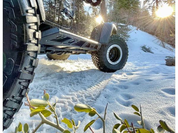Jeep Wrangler Unlimited JLU Rock Sliders | EVO Manufacturing